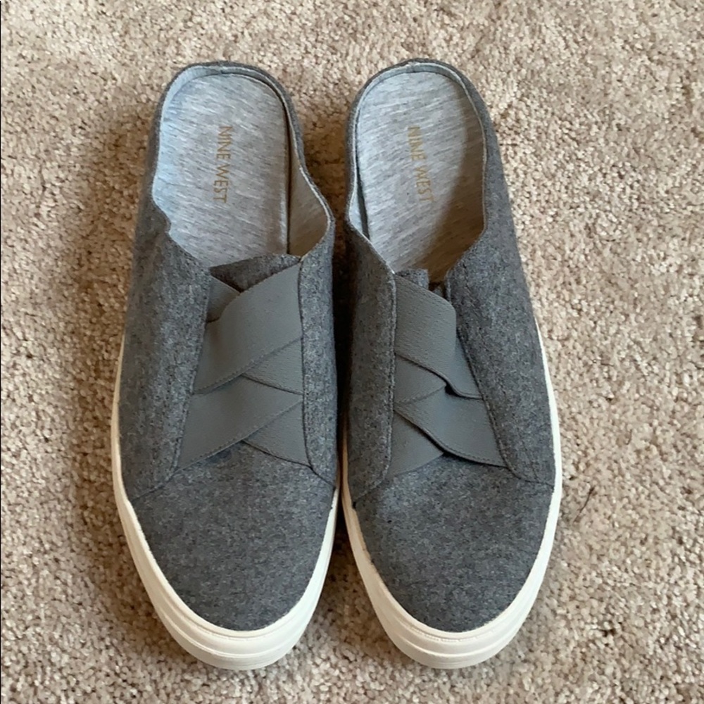 Nine West Elastic Sneaker Slides